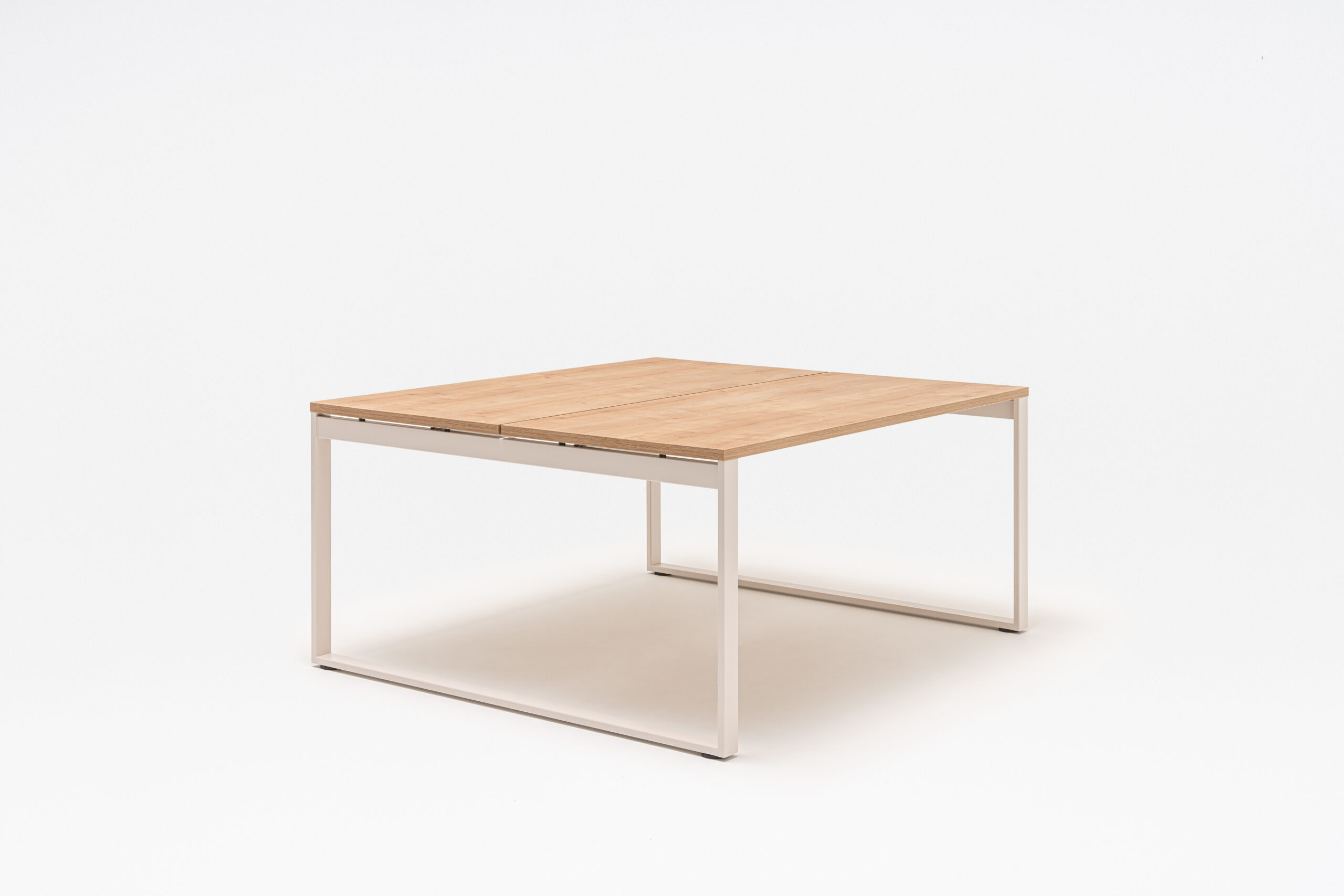 desk ogi q 168 natural oak ral9010 panel sonic mc249661008 (4)